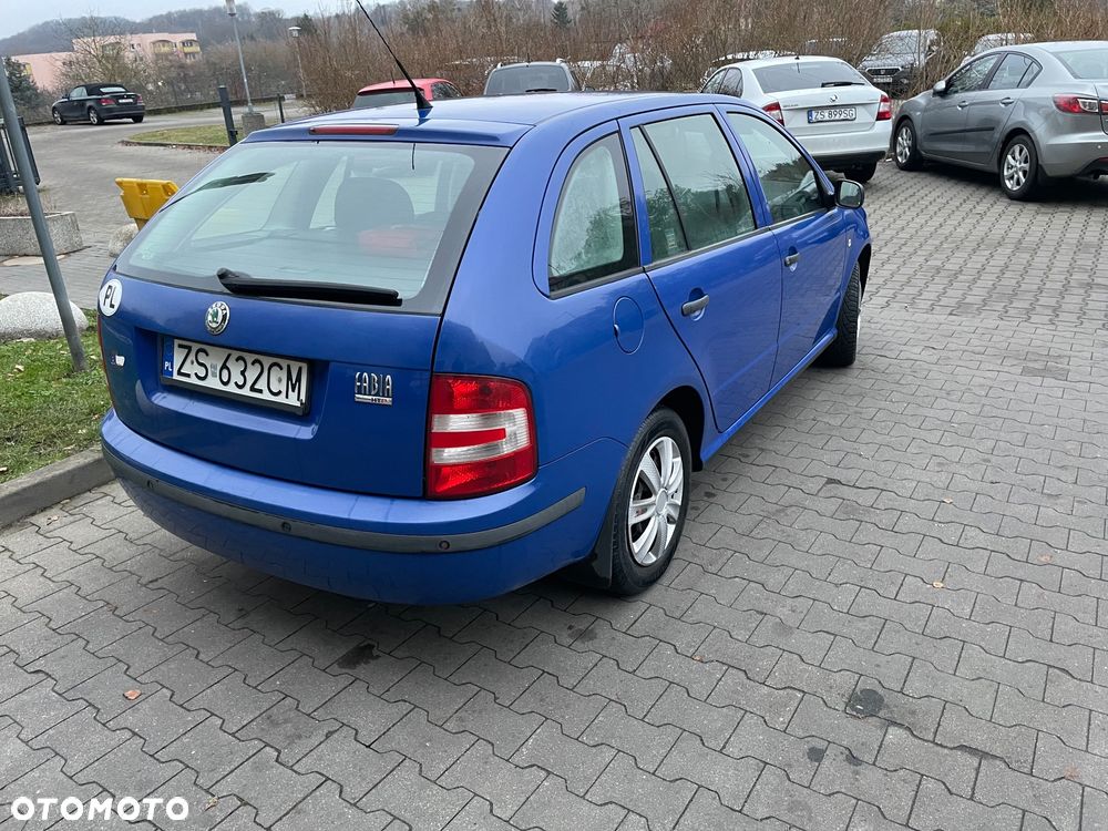 Skoda Fabia - 3