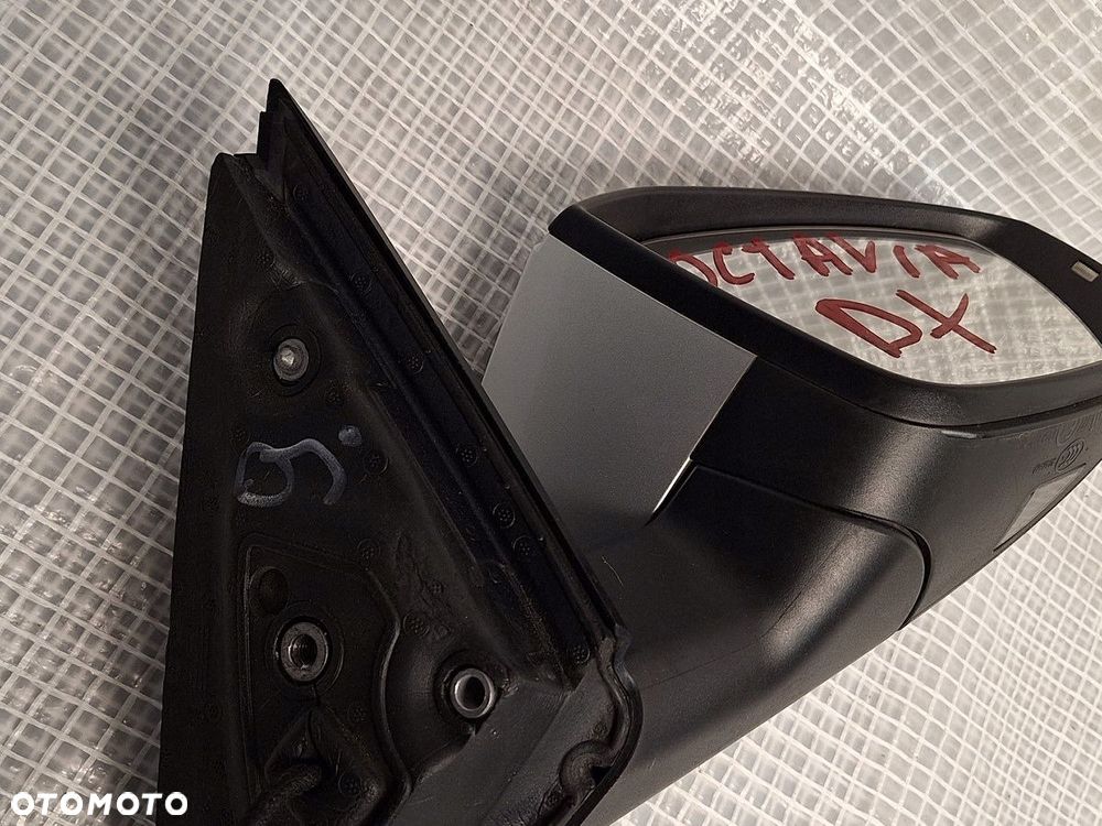 lusterko prawe skoda octavia III 3 2012- 9 pin lf9e  orginal  demontaz - 6