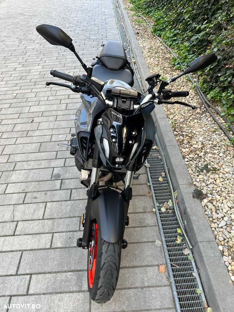 Yamaha MT-07 - 8