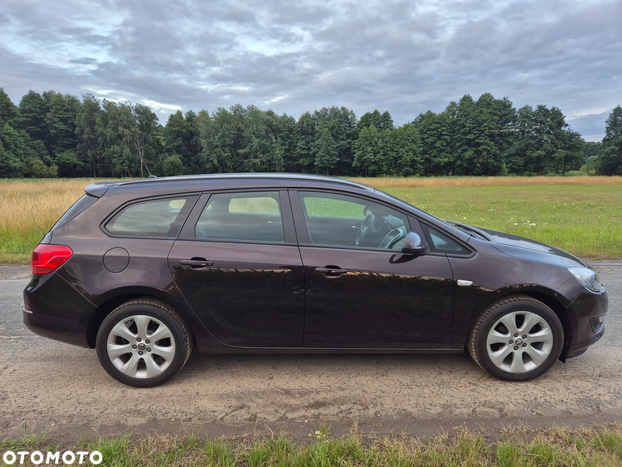 Opel Astra 1.4 Turbo Color Edition - 10
