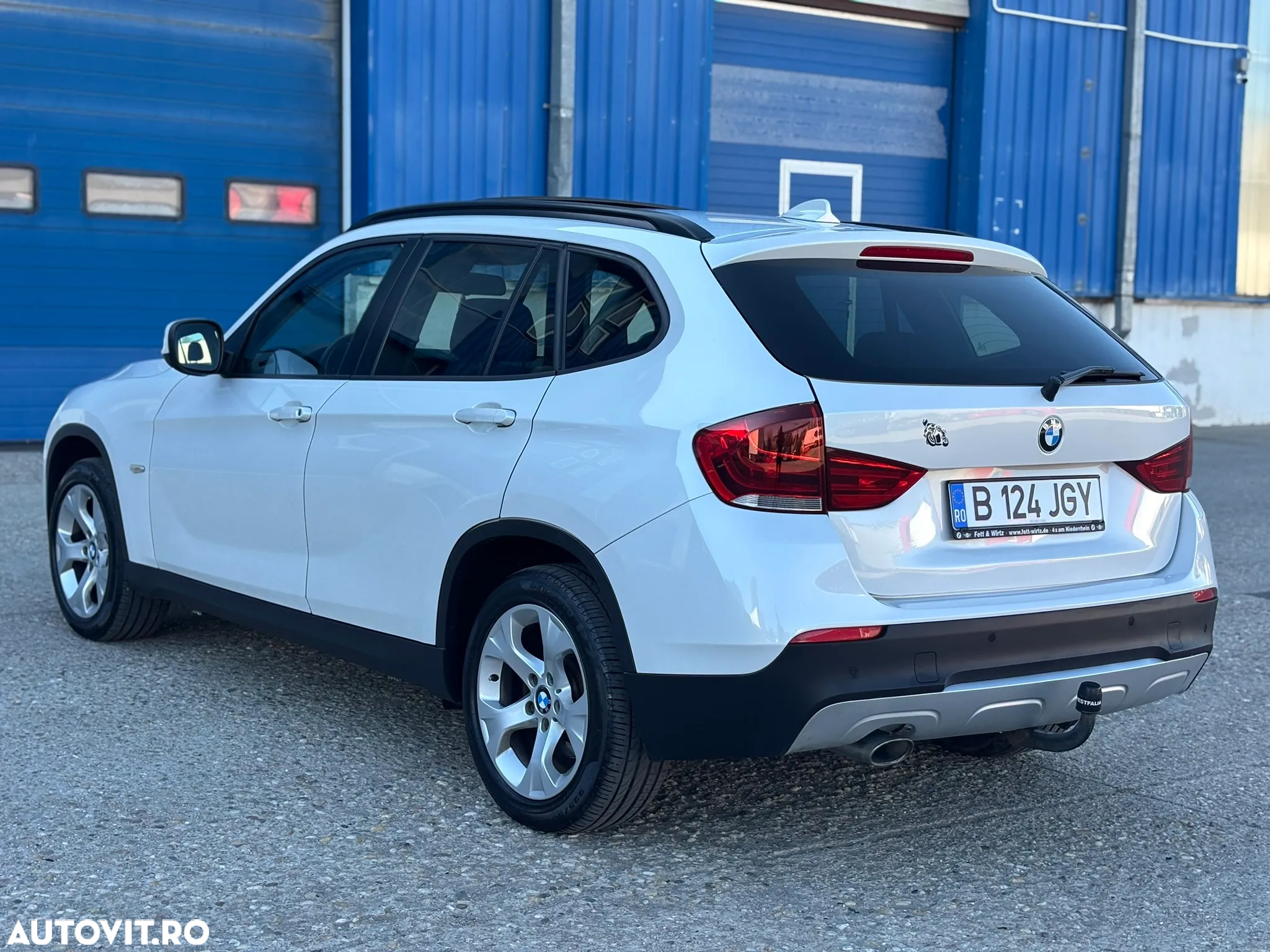 BMW X1 xDrive18d Sport Line - 4
