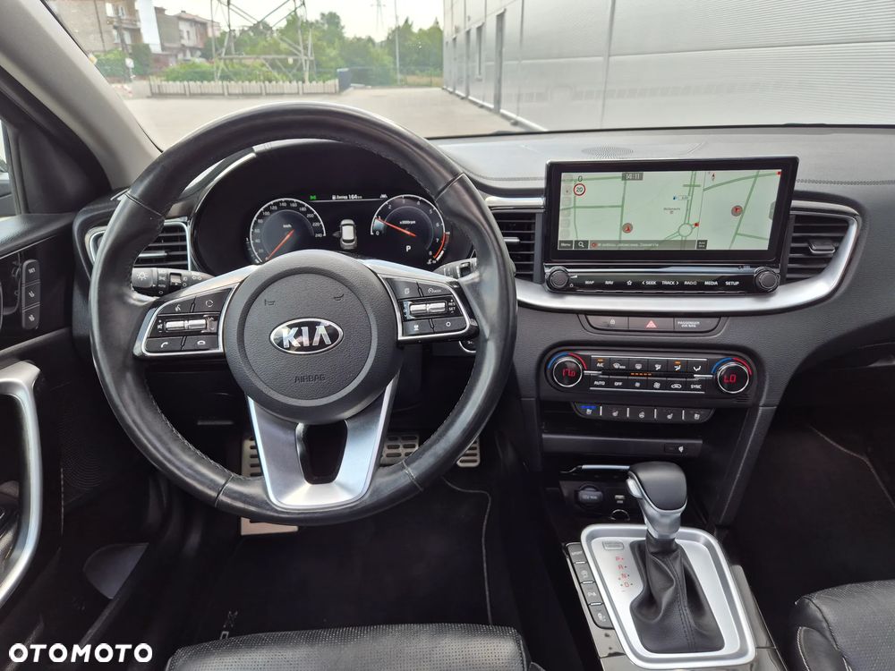 Kia XCeed 1.4 T-GDI OPF DCT7 PLATINUM EDITION - 23