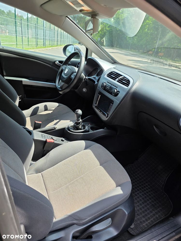 Seat Leon 2.0 TDI Style - 8