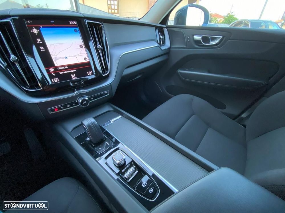 Volvo XC 60 2.0 T6 PHEV Inscription AWD - 7