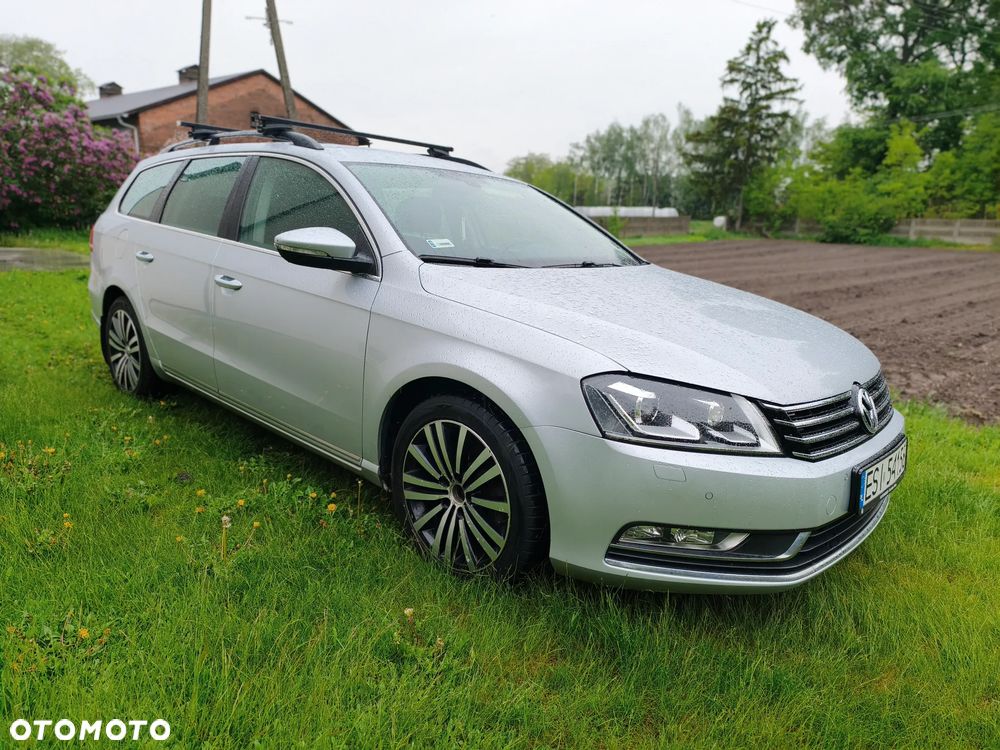 Volkswagen Passat 2.0 TDI Comfortline DSG - 2