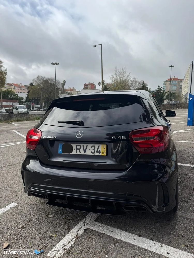 Mercedes-Benz A 45 AMG 4-Matic - 9