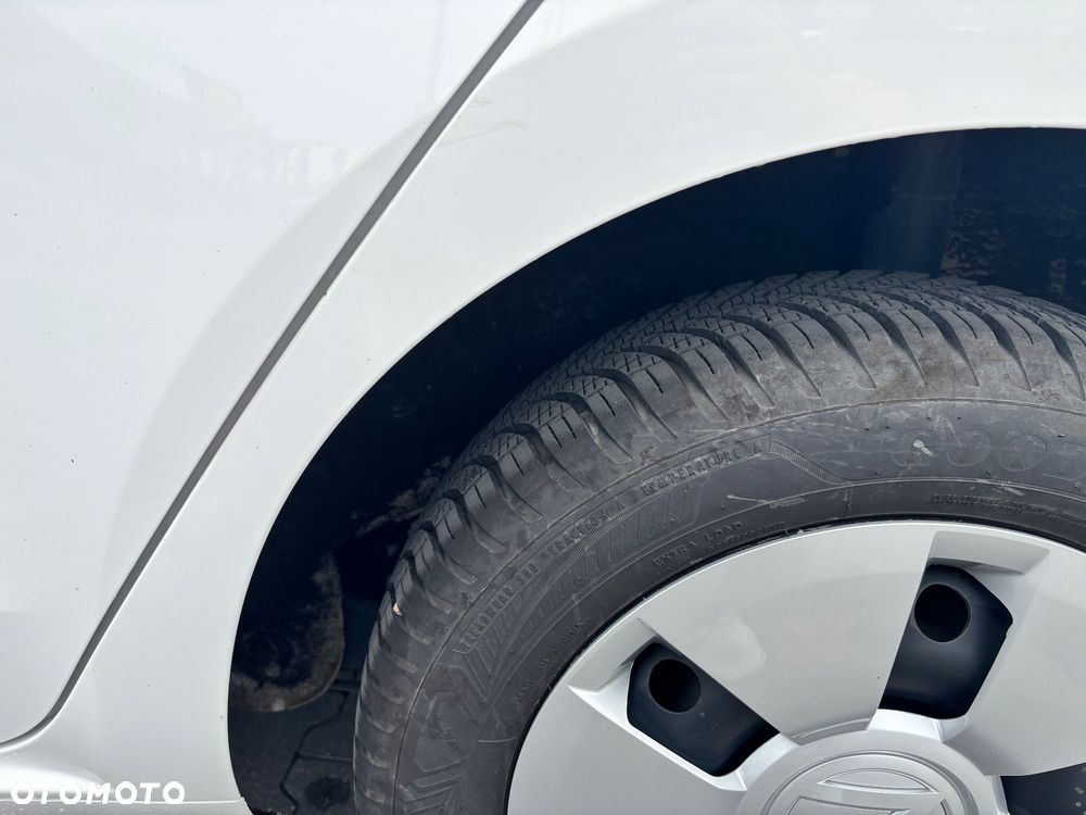 Volkswagen up! 1.0 Take - 9