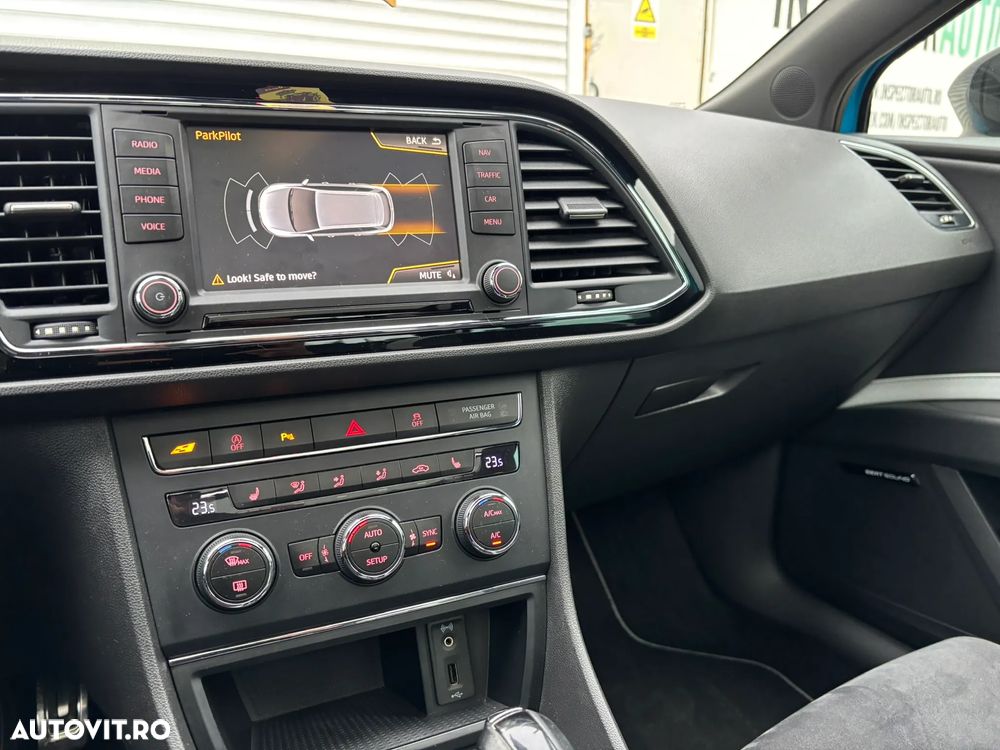 Seat Leon ST 2.0 TSI Start&Stop DSG CUPRA - 31