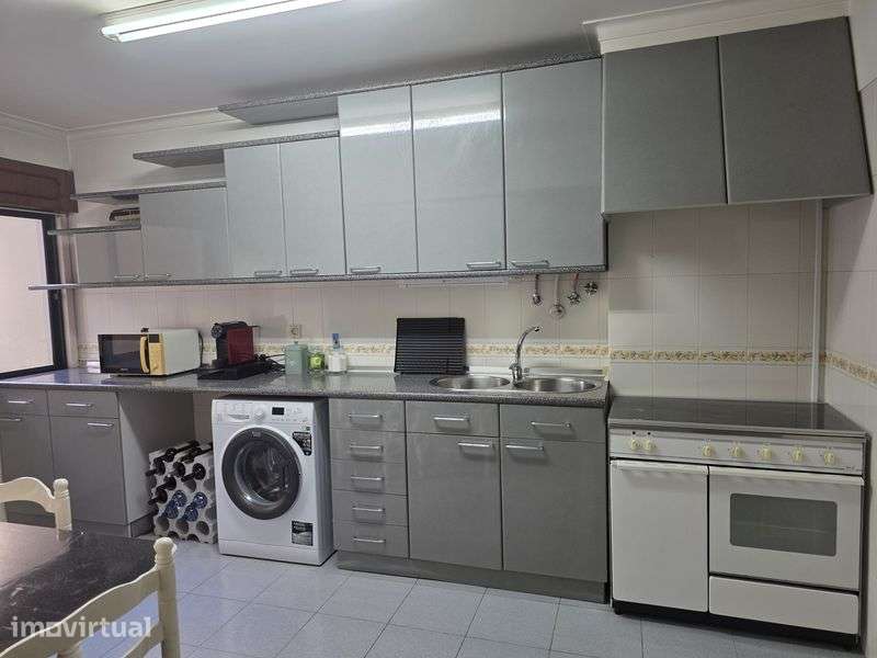 Vendo Apartamento T  1 - Grande imagem: 3/8
