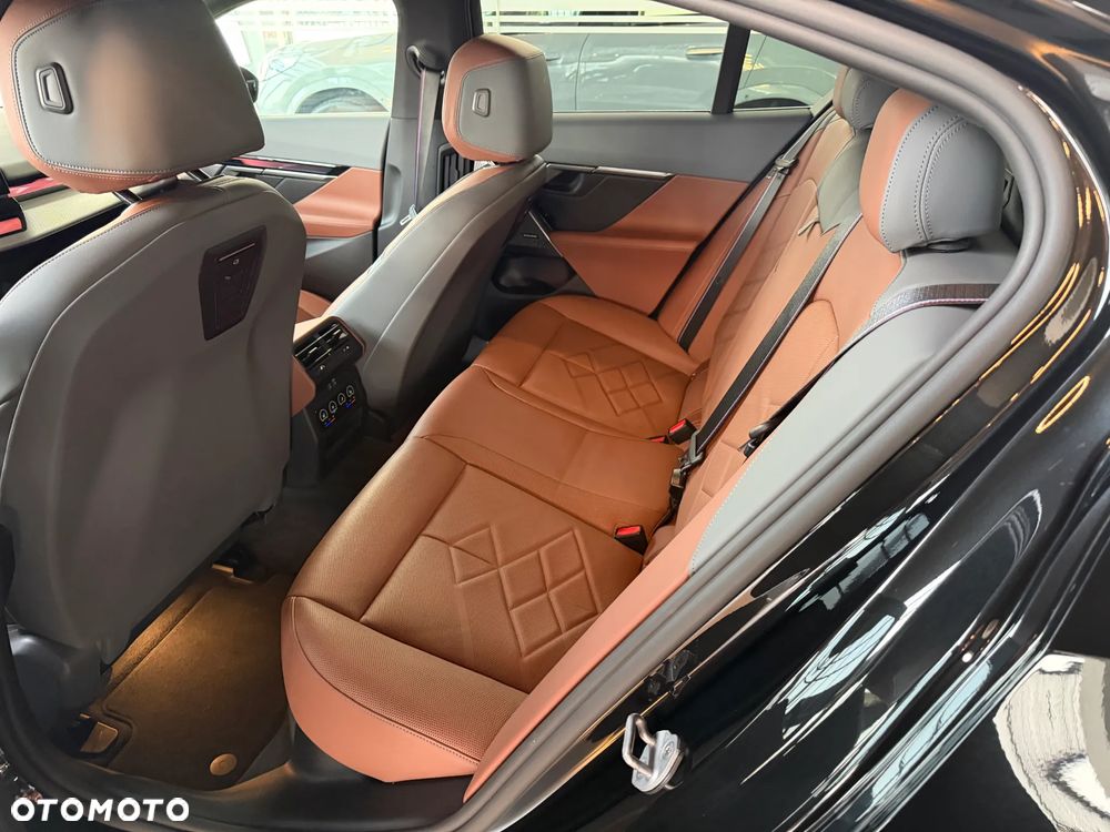 BMW Seria 5 - 19
