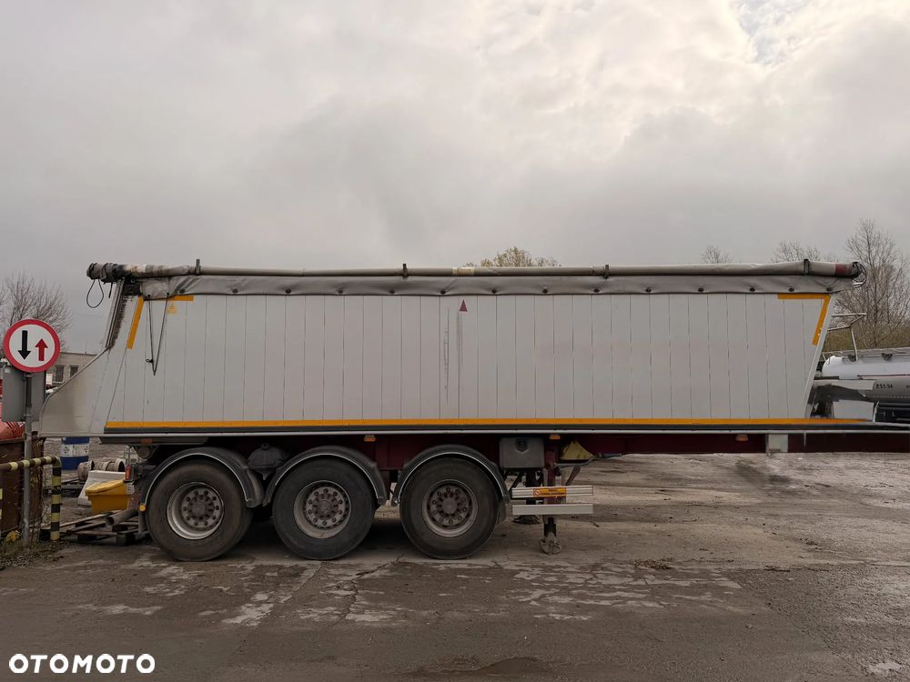 Bodex wywrotka BODEX 30 m³ | 2011 r. | Rama STAL | Osie SAF | I właściciel