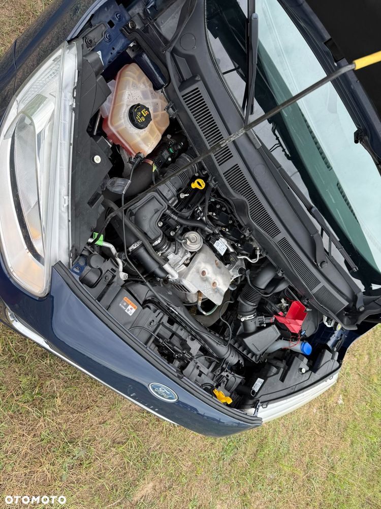 Ford Tourneo Courier 1.0 EcoBoost S&S Ambiente - 26