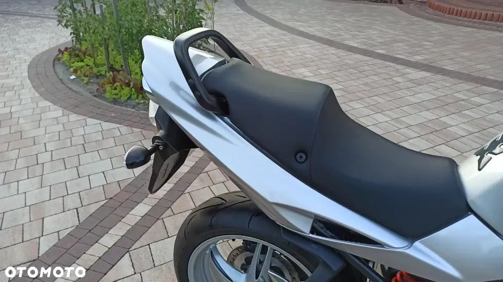 Triumph Sprint - 18
