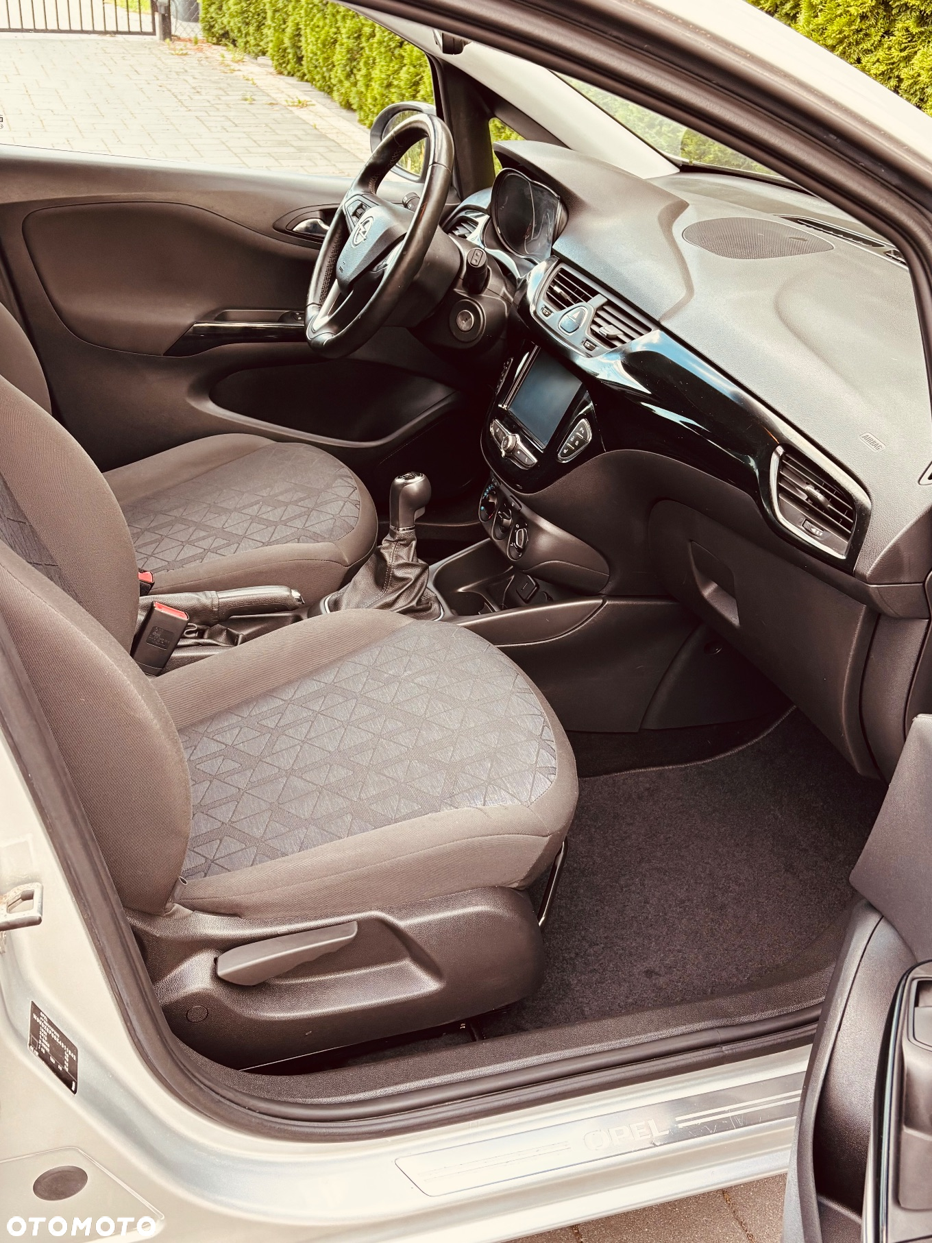 Opel Corsa 1.4 120 Jahre - 18