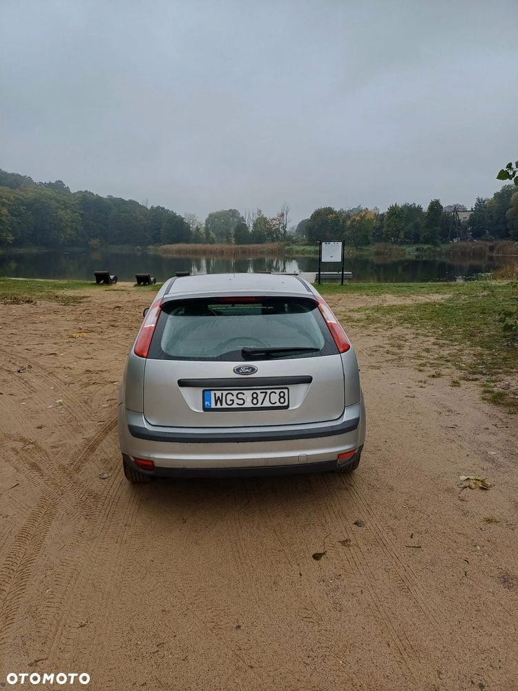 Ford Focus 1.6 TDCi Trend - 5