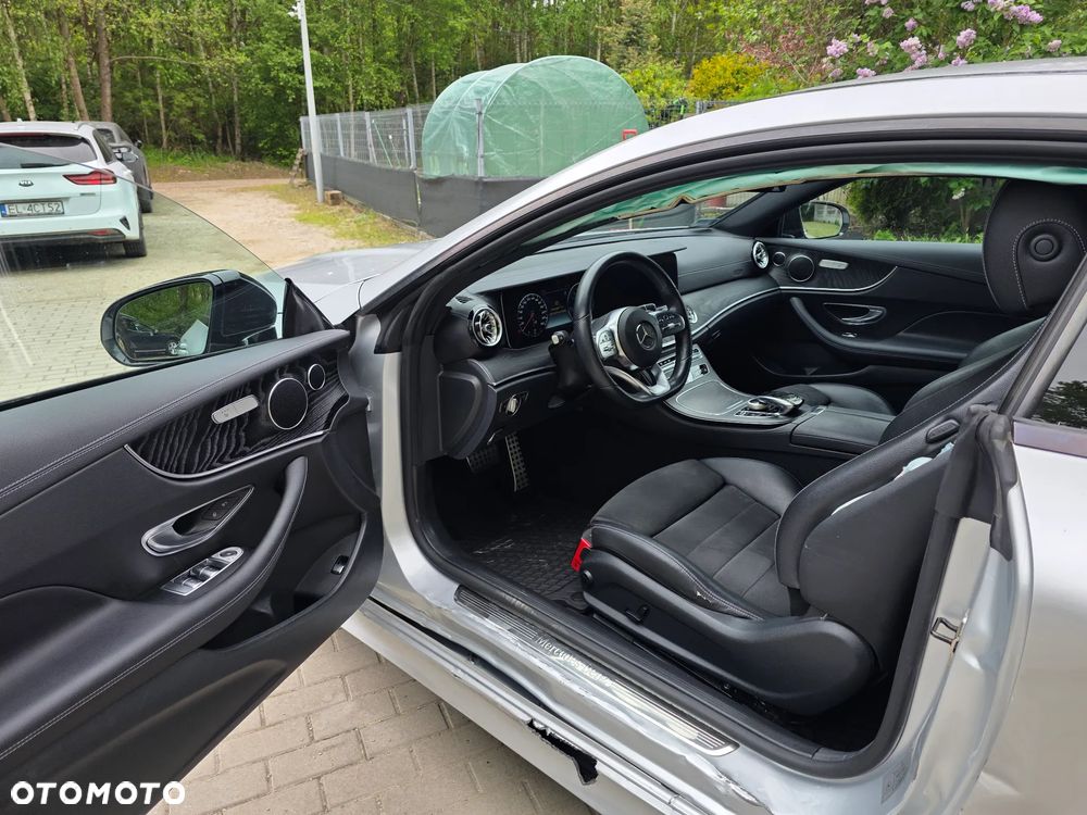 Mercedes-Benz Klasa E 200 4-Matic 9G-TRONIC - 7