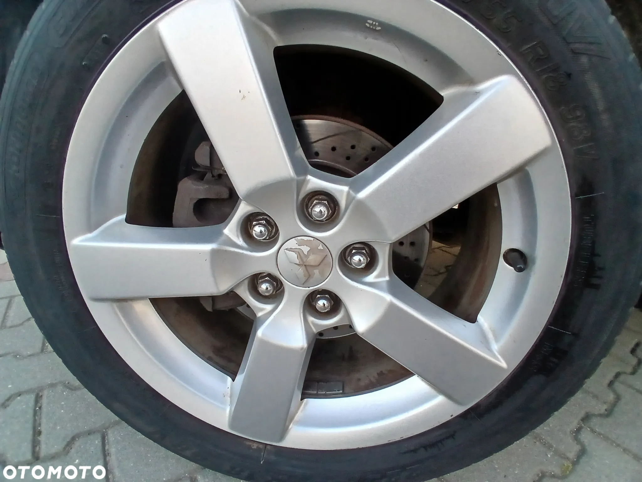 Mitsubishi Outlander 2.0 DID Intense + - 22