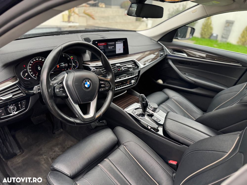 BMW Seria 5 520d AT - 10