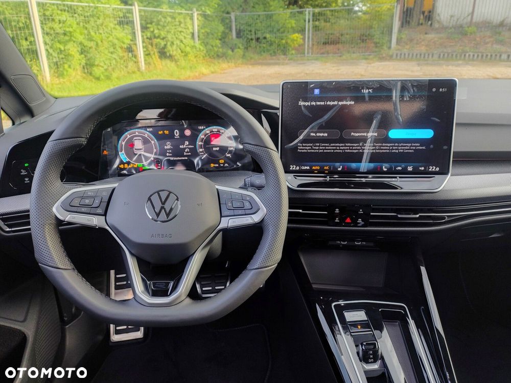 Volkswagen Golf 1.5 eTSI mHEV R-Line Plus DSG - 23