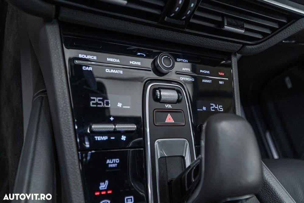 Porsche Cayenne Tiptronic S - 23