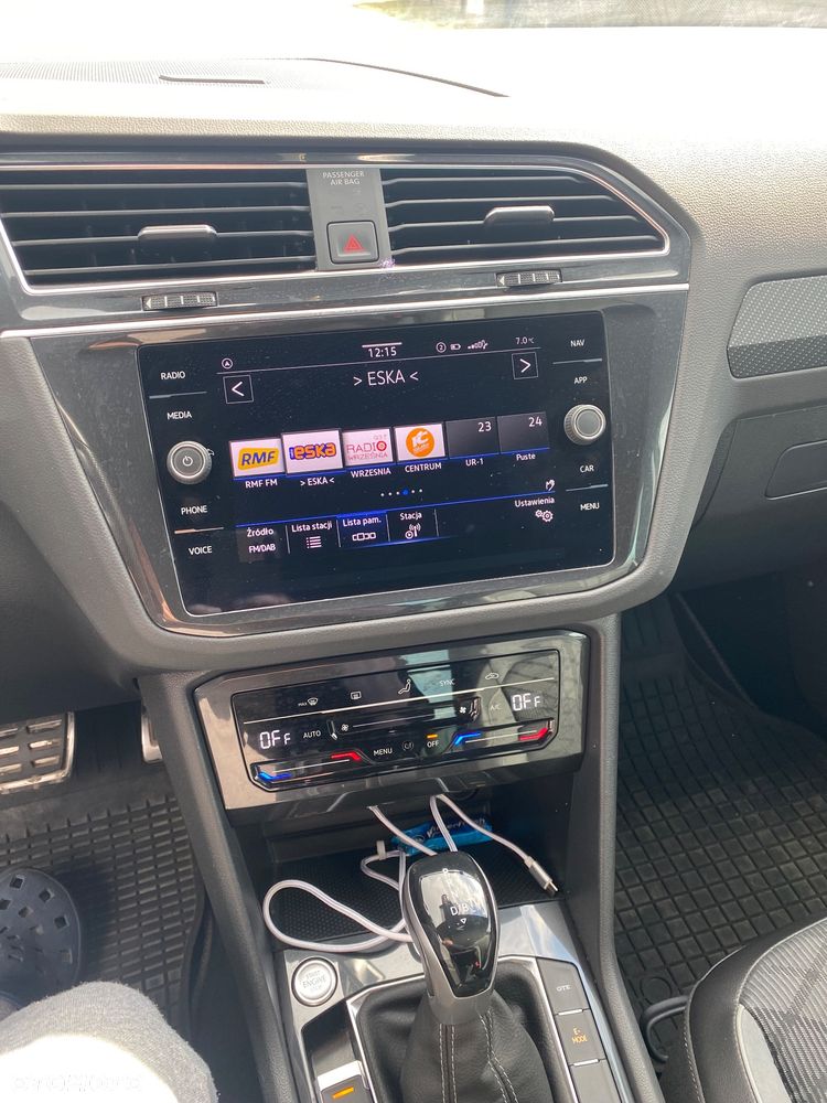 Volkswagen Tiguan - 19