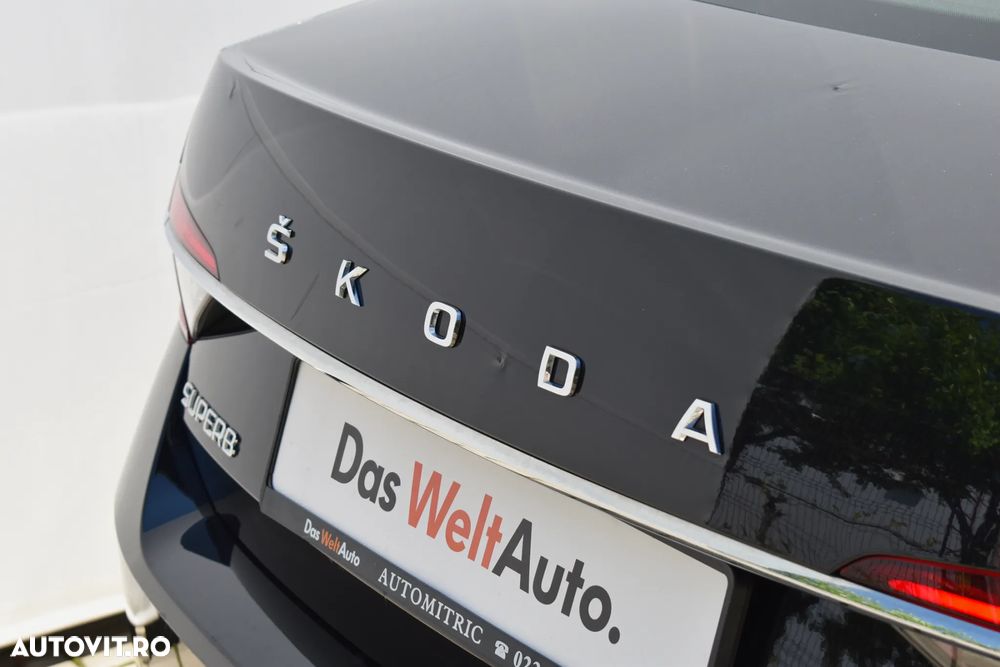 Skoda Superb 2.0 TDI DSG Ambition - 17