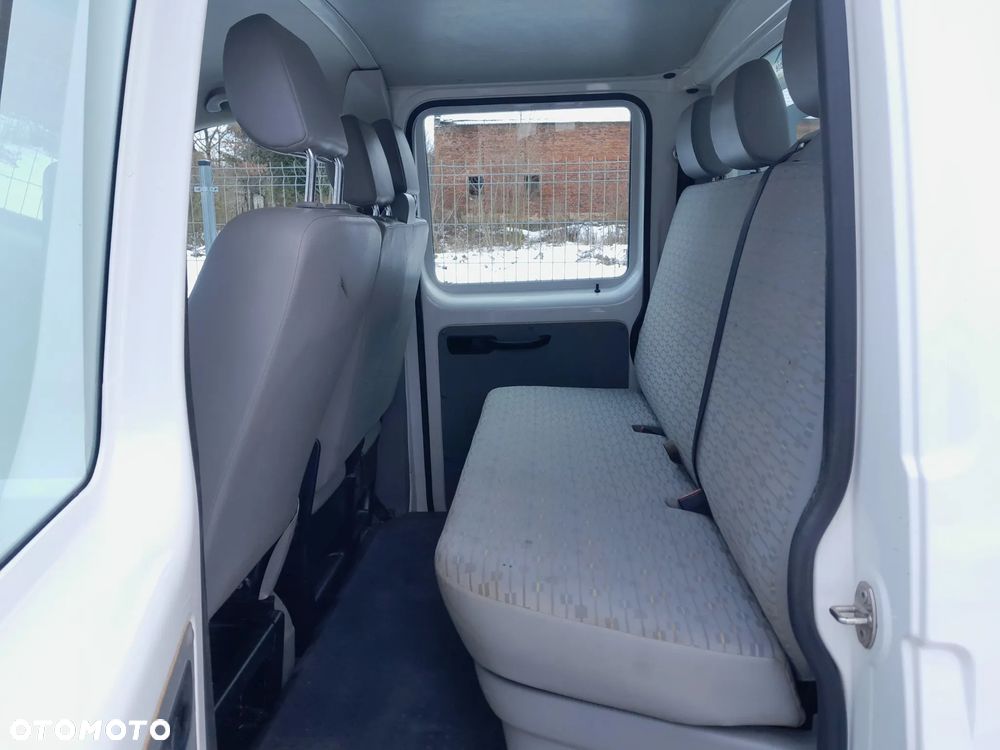 Volkswagen TRANSPORTER T5 - 10