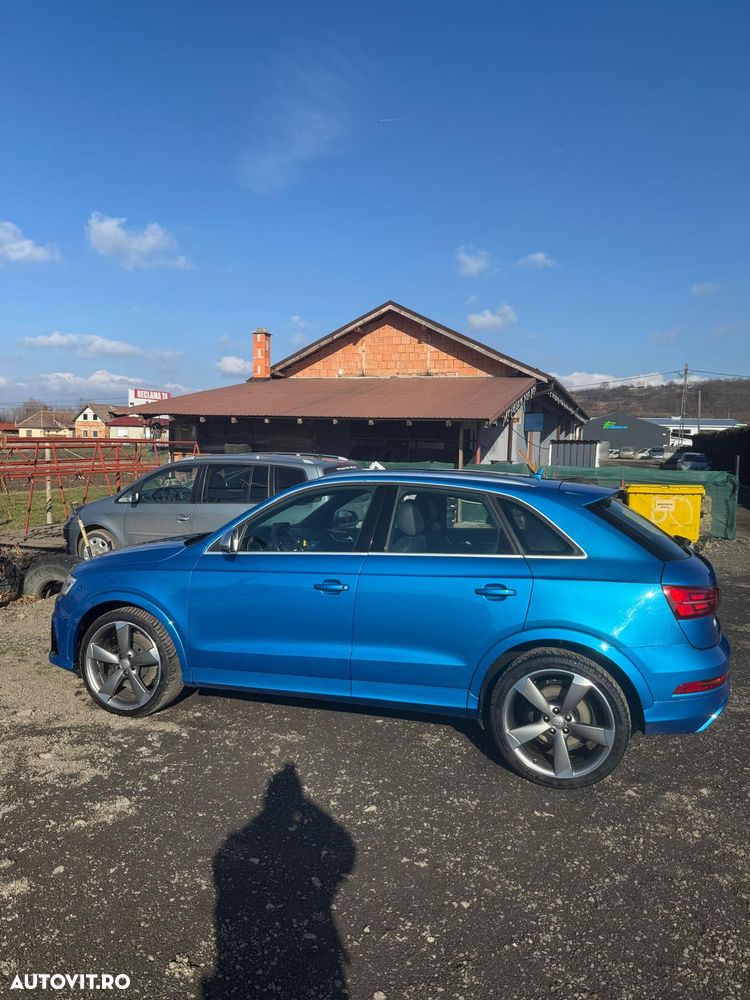 Audi RS Q3 2.5 TFSI quattro S tronic - 3