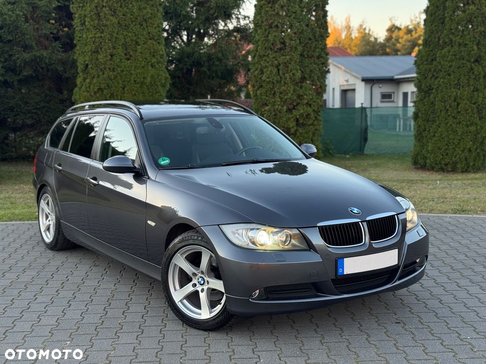 BMW Seria 3 318i - 17