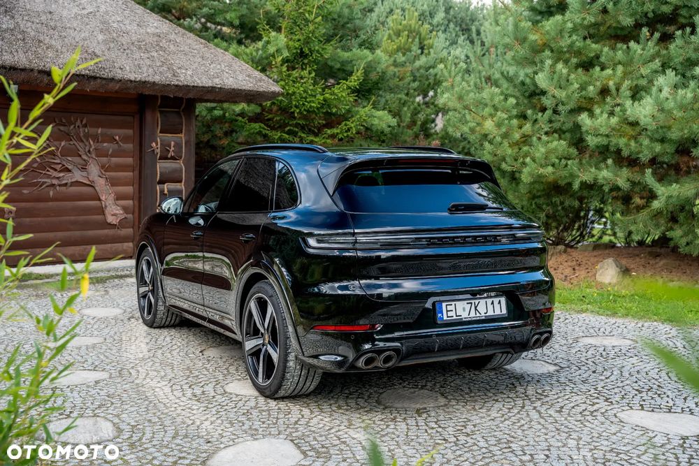 Porsche Cayenne GTS Tiptronic S - 3