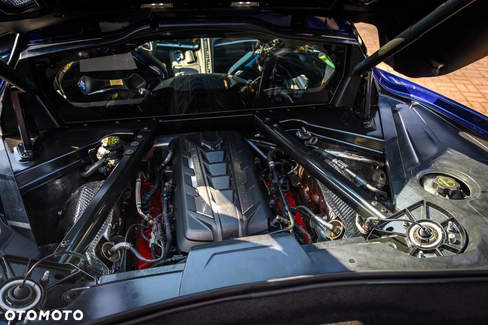 Chevrolet Corvette - 27