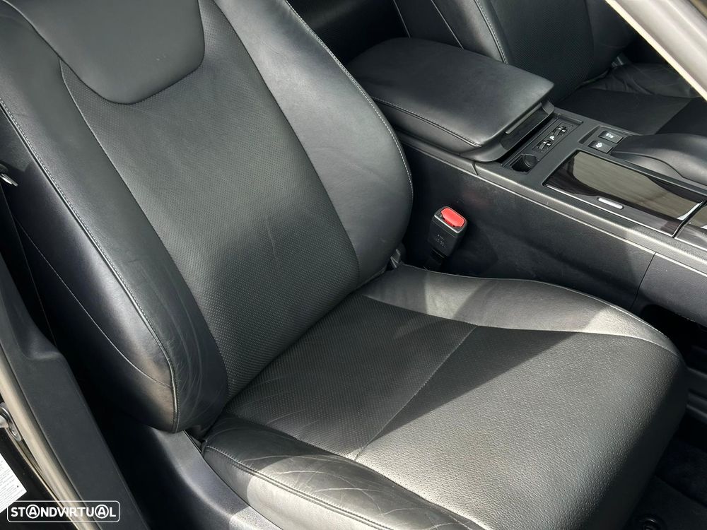 Lexus RX 450h Standard - 38