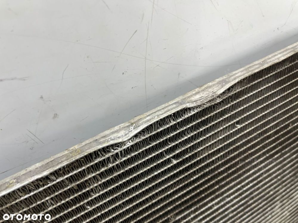 Chłodnica klimatyzacji Mercedes AMG w204 C63 CLS 63 c218 E63 w212 SLC r172 SL r231 SLS c197 - 15