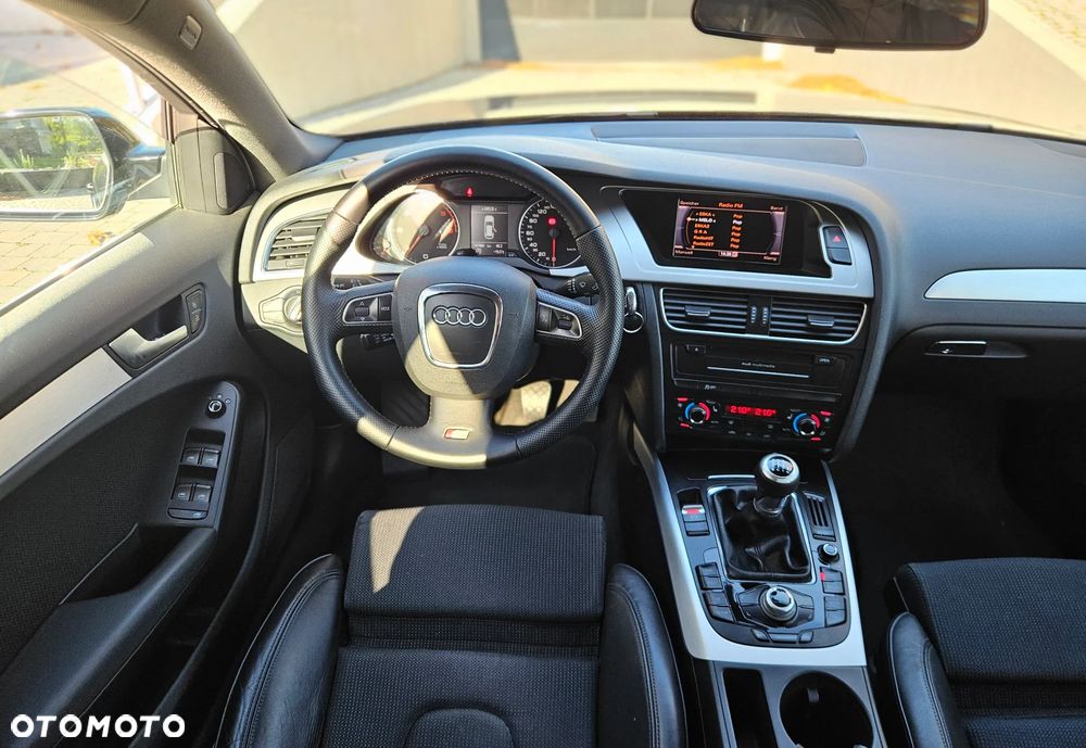 Audi A4 Avant 2.0 TDI - 21