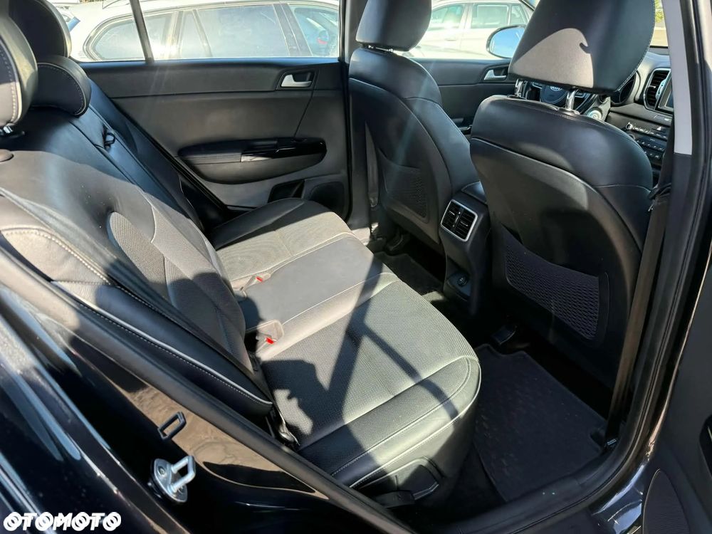 Kia Sportage 2.0 CRDI L 2WD - 11