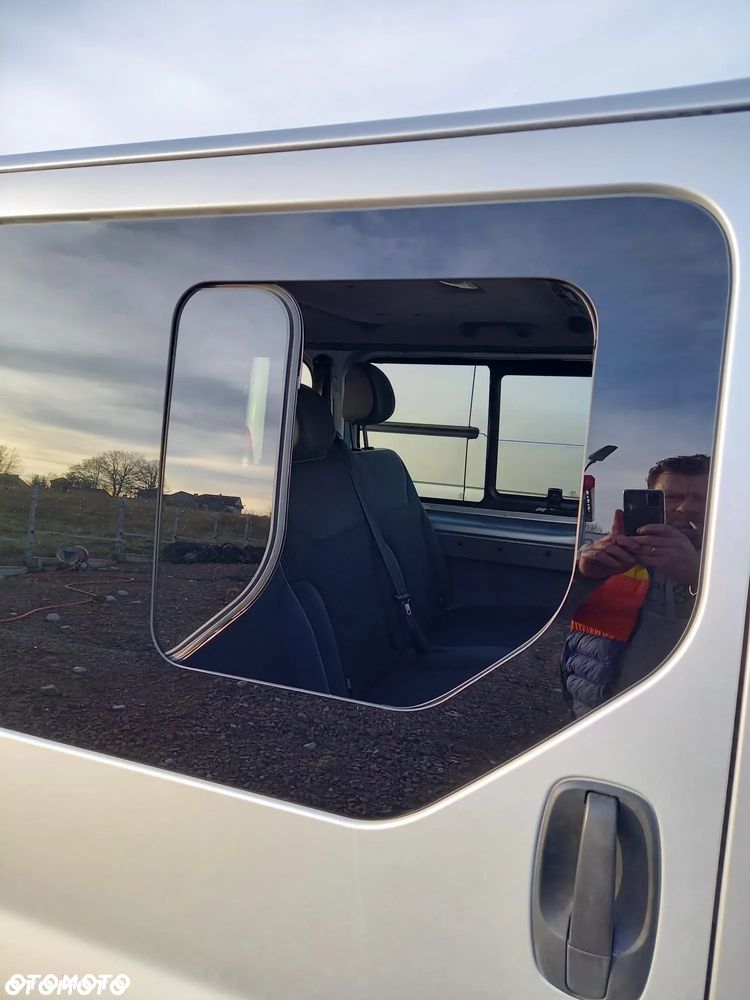 Opel Vivaro L2H1 2.9t Edition - 11