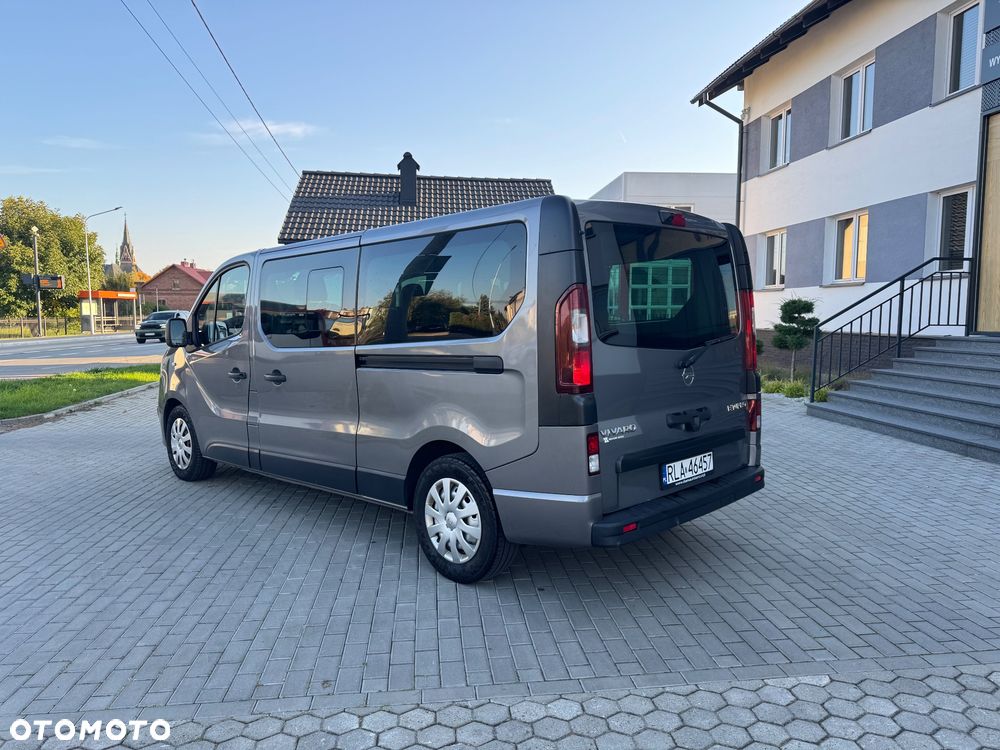 Opel Vivaro L2H1 2,9t Edition Premium - 2