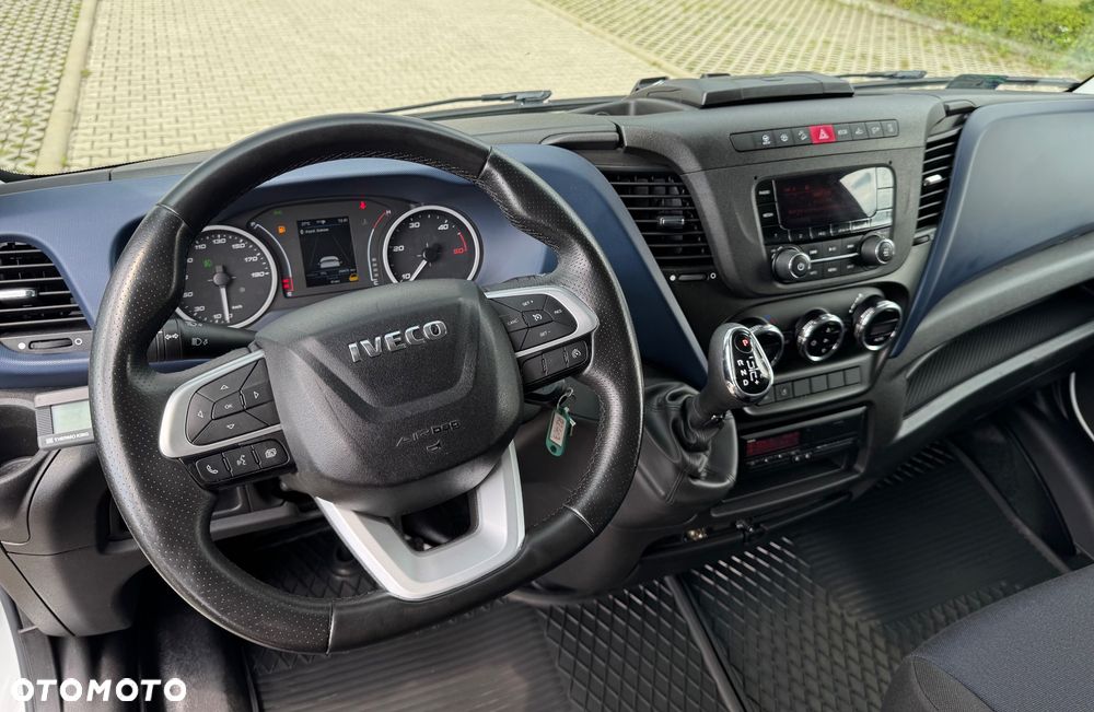 Iveco Daily‼️72C18‼️2021r 3.0 HI-MATIC Chłodnia/Mroźnia zakres -32C THERMO KING V-500 MAX Źródło Zasilania 400V Grube Ściany/Podłoga Przegroda komorowa‼️ Full LED na bliźniaku Salon Polska DMC7200kg - 26