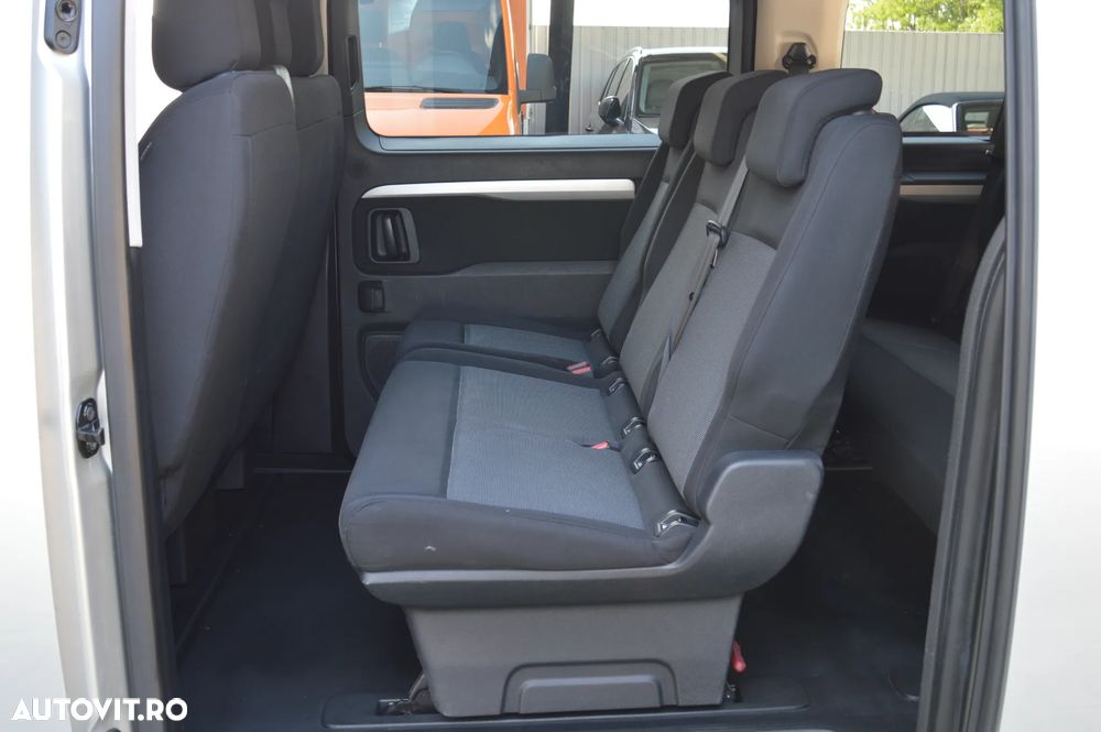 Peugeot Traveller L3H1 1.6 BlueHDI 115 S&S Combispace - 12