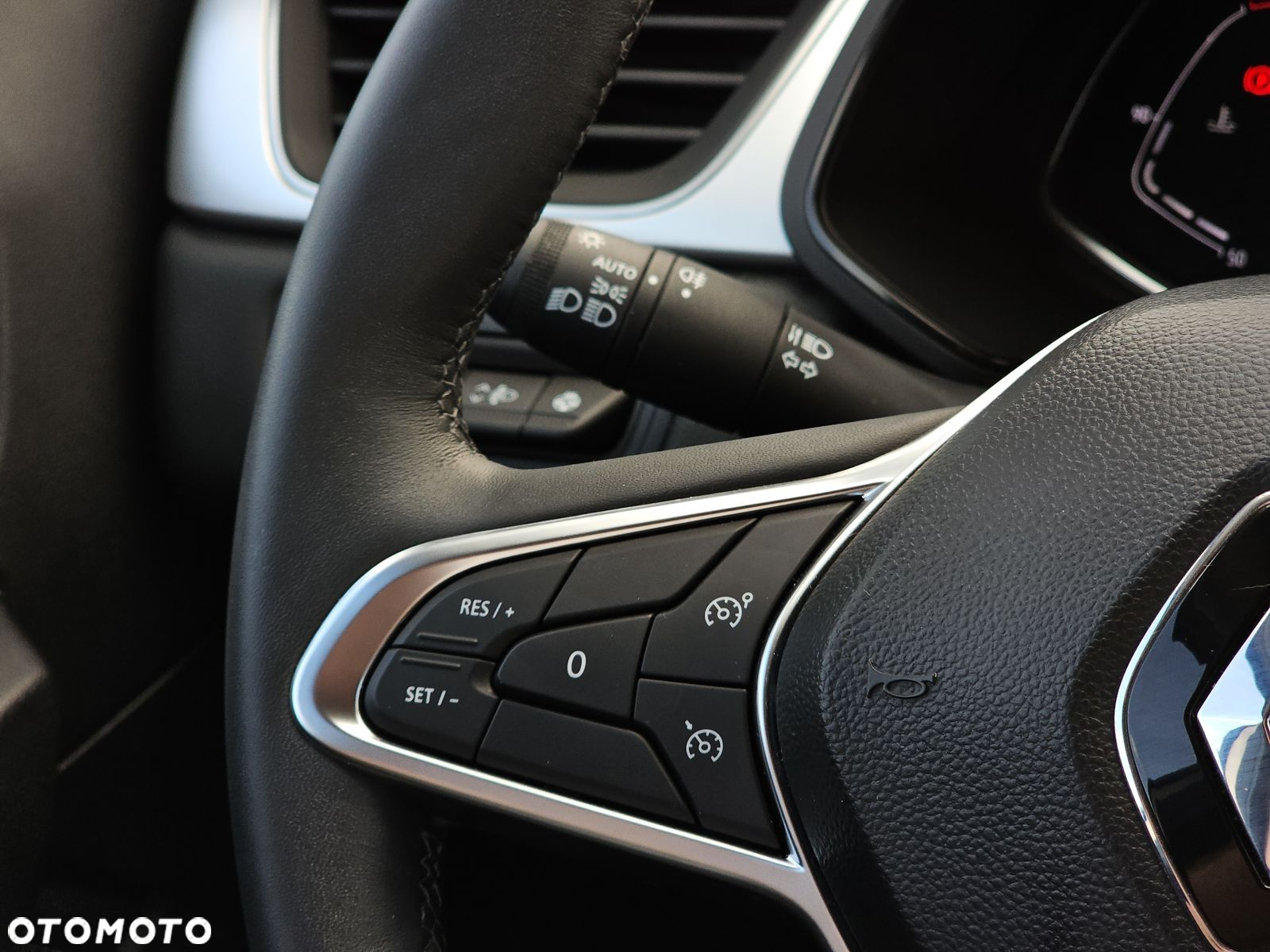 Renault Captur 1.0 TCe Techno - 15