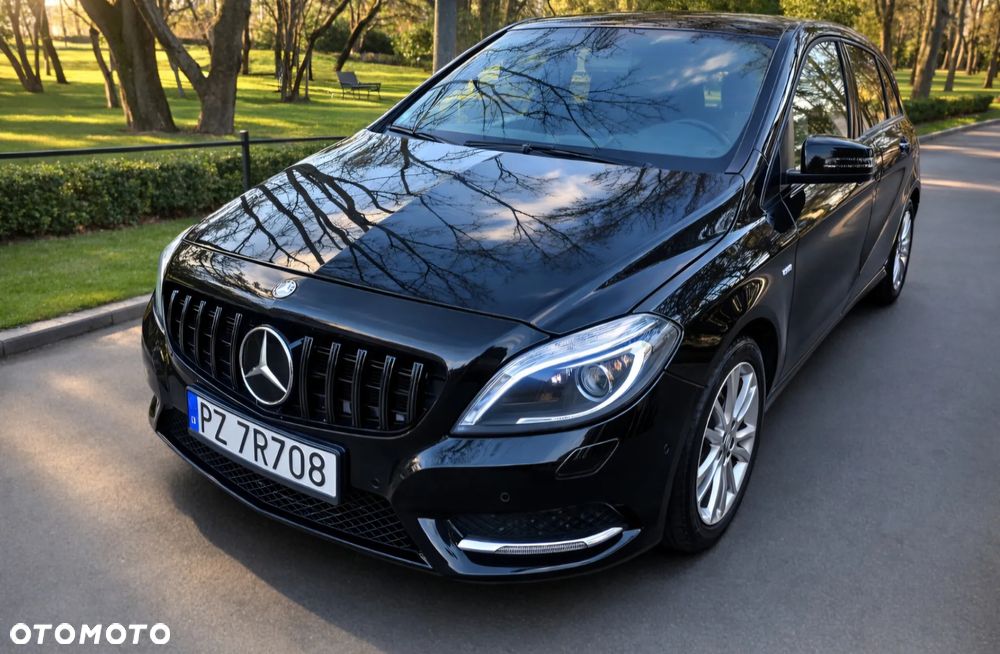 Mercedes-Benz Klasa B 200 Edition - 1