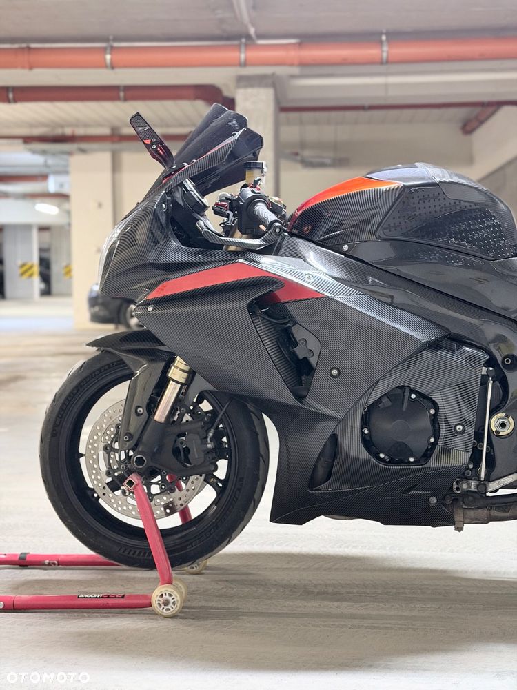 Suzuki GSX-R - 3