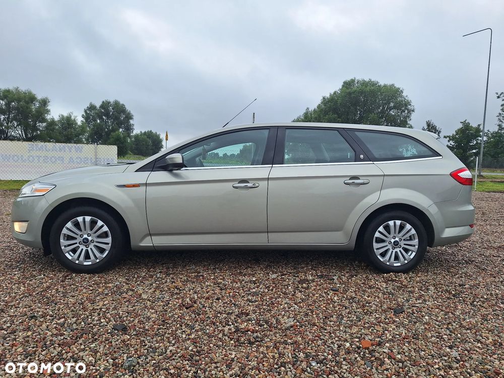 Ford Mondeo 2.0 Ghia Executive - 2