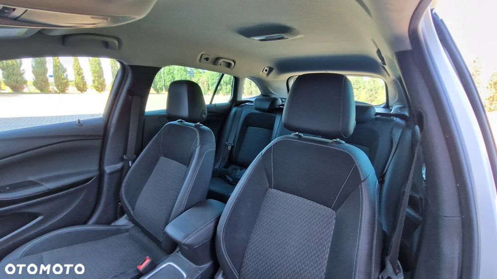 Opel Astra - 35