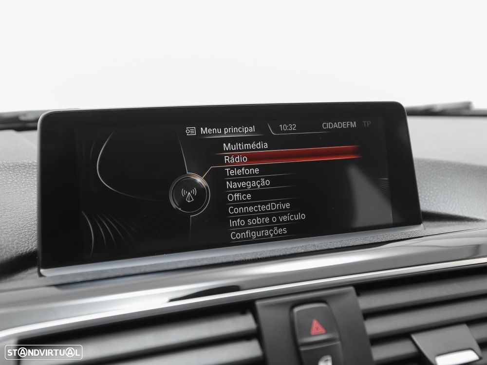 BMW 335 d xDrive - 18