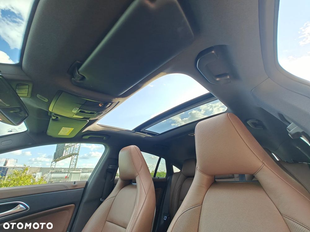 Mercedes-Benz CLA 220 d 7G-DCT AMG Line - 17