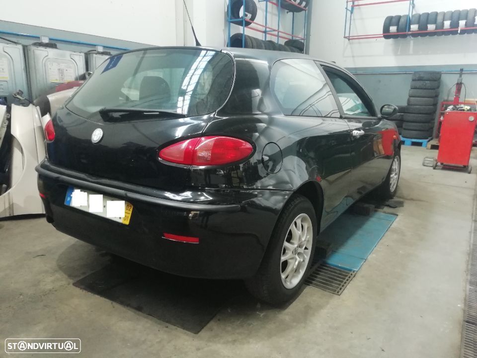 Alfa Romeo 147 - 2