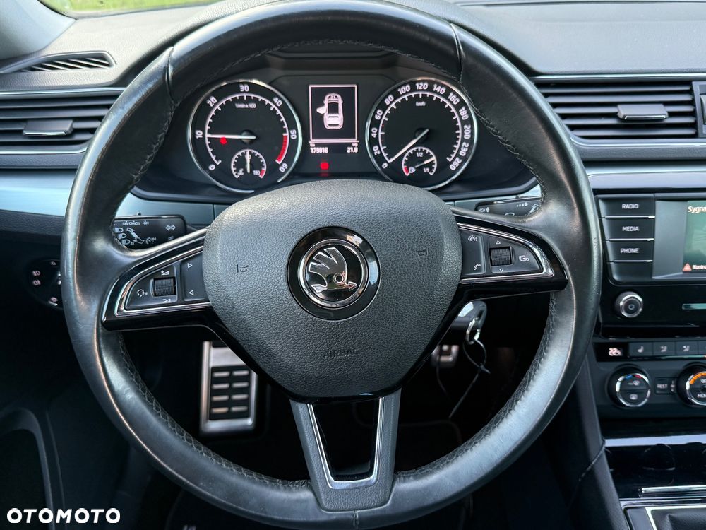 Skoda Superb 1.6 TDI Active - 12