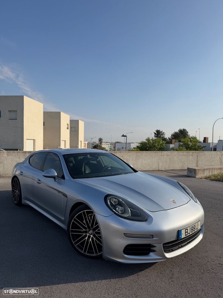Porsche Panamera S Hybrid - 2