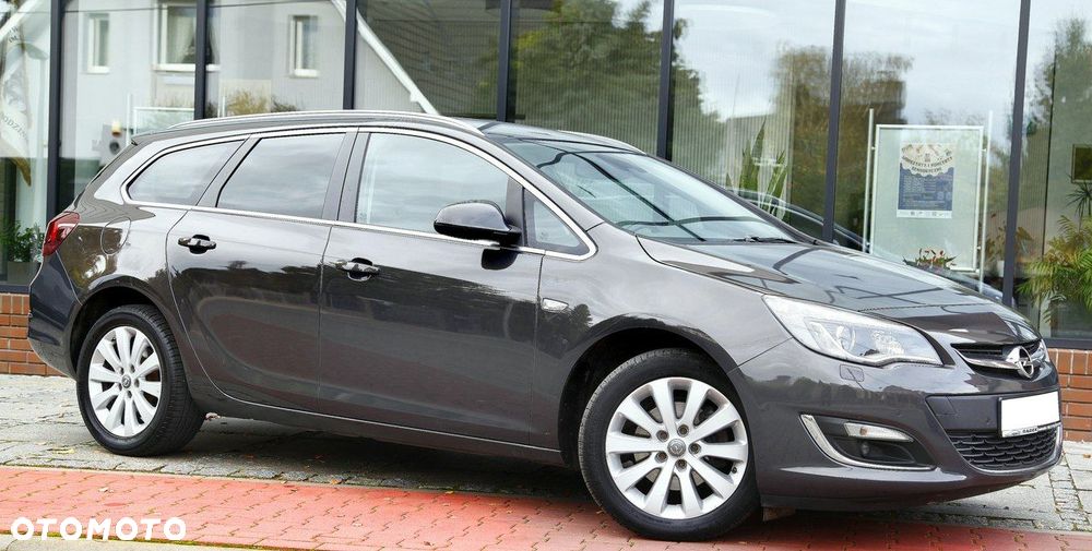 Opel Astra 2.0 CDTI Automatik Exklusiv - 3